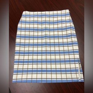 Blue white checkered pencil skirt. Ann Taylor. Size 6